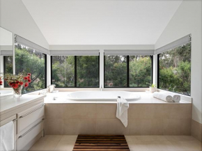 Jarrah Grove Forest Retreat